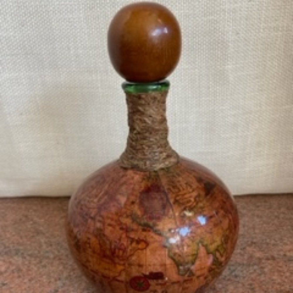 Very Unique Vintage Italian Decanter